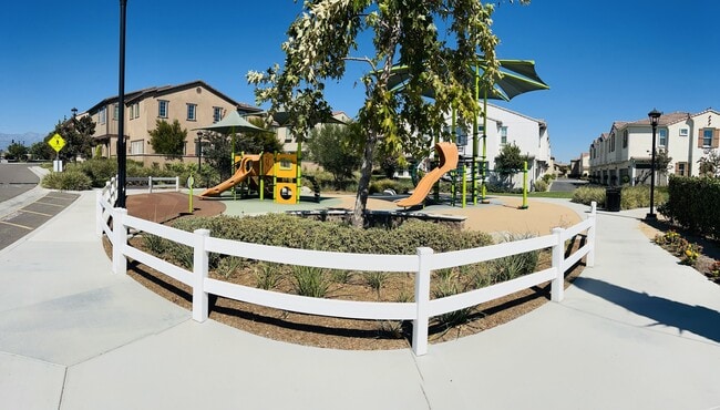 Building Photo - 7086 Vernazza Pl