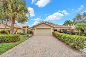 Building Photo - 3701 NW Willow Creek Dr