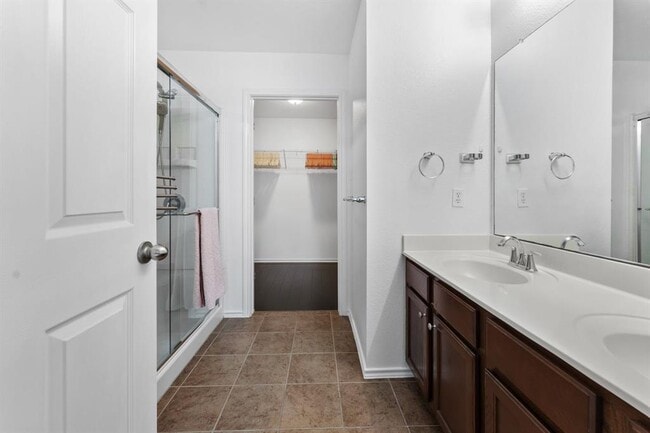 Building Photo - 150 Breccia Cove