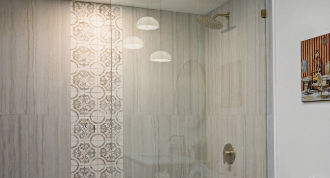 Building Photo - 3590 Water St NW