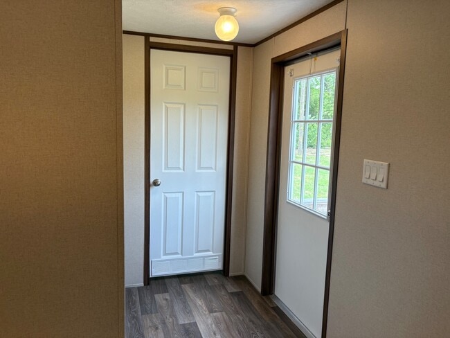 Building Photo - 597 FM 3228