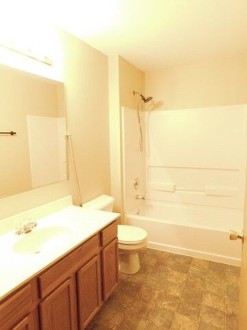 Bathroom - 136 Bertram Dr