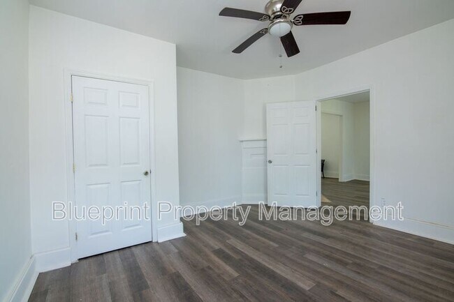 Building Photo - 5406 Court G