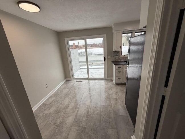 Building Photo - 1200 Worcester St