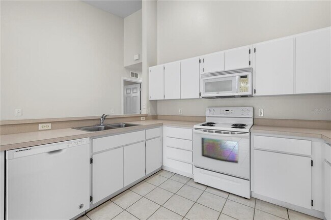 Building Photo - 37228 Grassy Hill Ln
