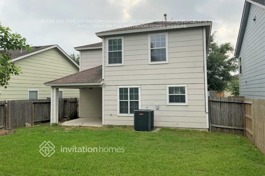 Building Photo - 29607 Evergreen Hills Dr