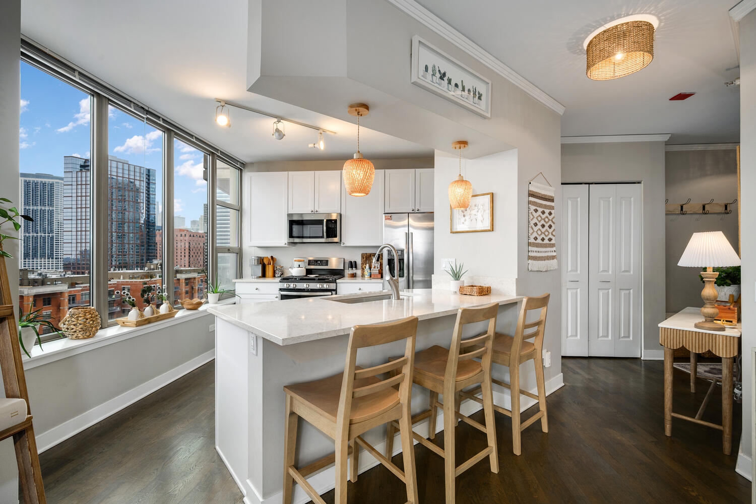 Building Photo - 200 N Jefferson St