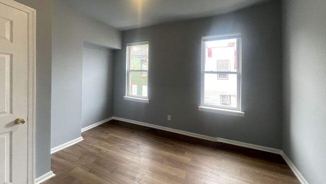 Building Photo - Charming 2-Bed, 1-Bath Home in Philadelphia.