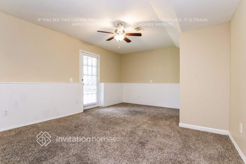 Building Photo - 2742 Mountbery Dr
