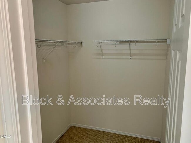 Building Photo - 504 Trolley Car Way