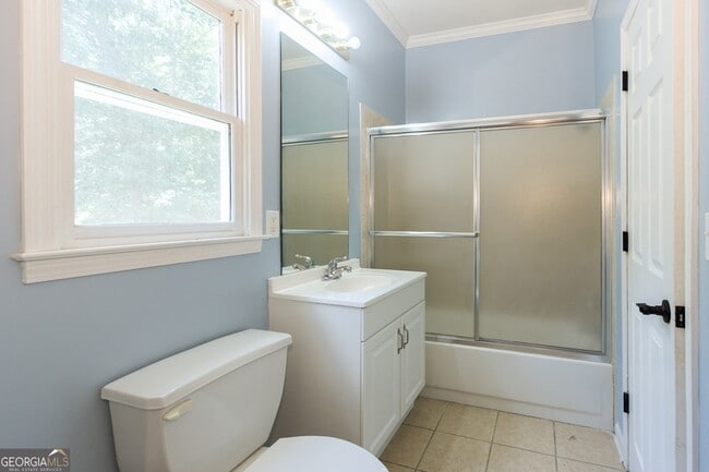 Building Photo - 5166 Wheeler Dr