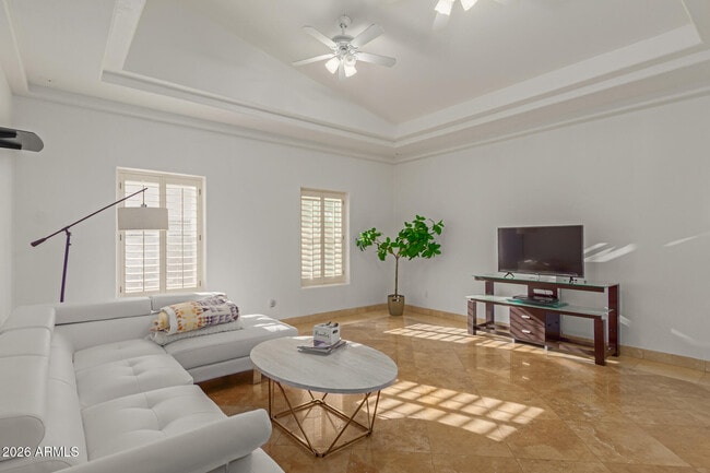 Building Photo - 601 W San Marcos Dr