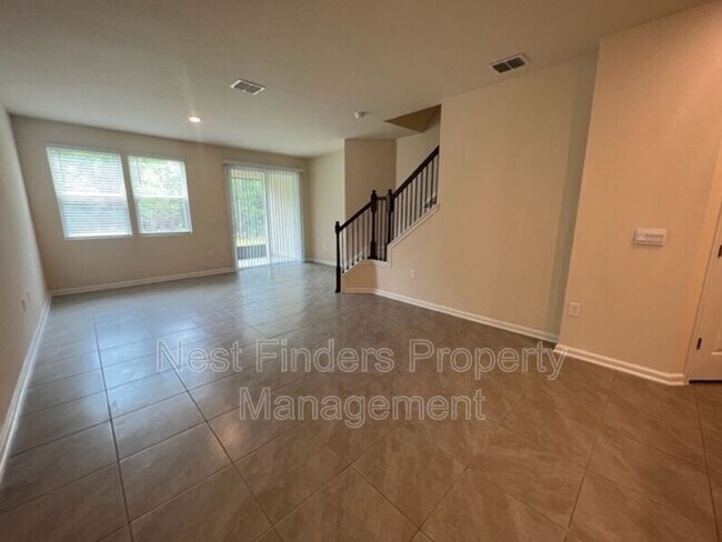 Building Photo - 268 Pasadena Dr