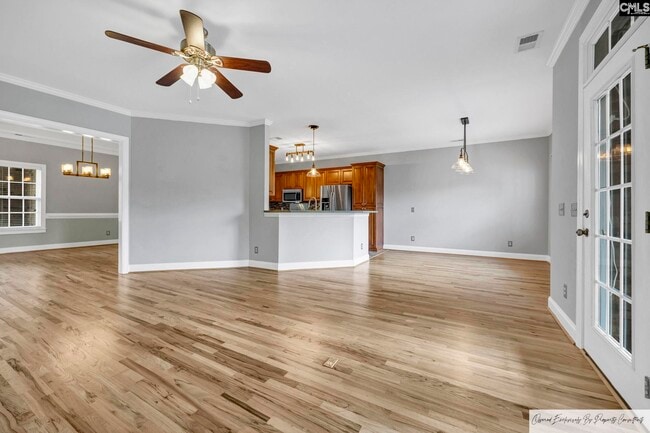 Building Photo - 218 Hilton Village Dr