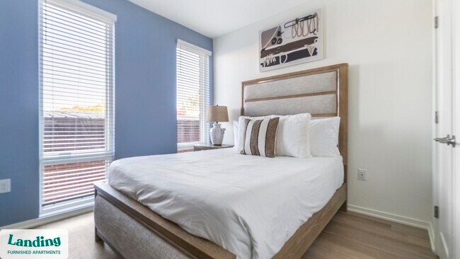 Building Photo - 815 Madison St