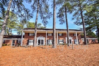 Building Photo - 2310 Barrington Cir