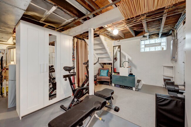 Building Photo - 4216 Brookside Ave