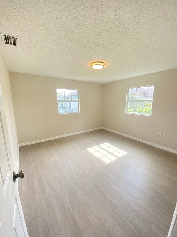 Building Photo - 502 Dunbar Ave