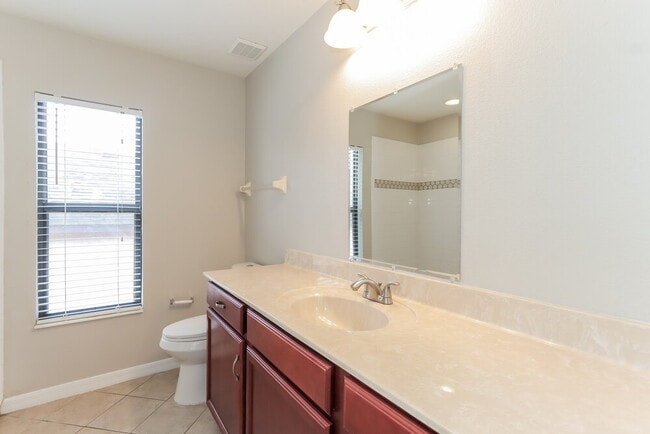 Building Photo - 2019 Abbey Trace Dr