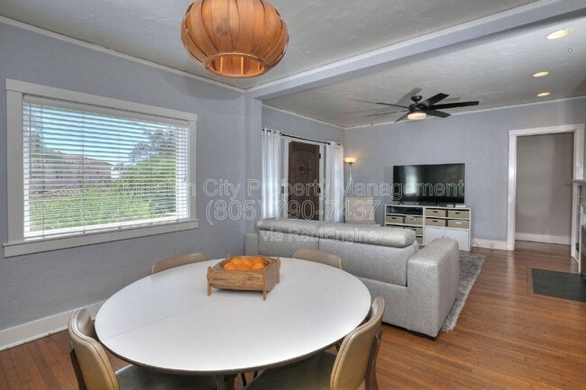 Building Photo - 535 De La Vista Ave