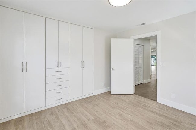 Building Photo - 10328 Boca Springs Dr