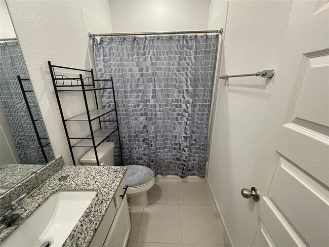 Building Photo - 3023 Dragonlet Ln