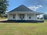 Building Photo - 4876-4870 US-70