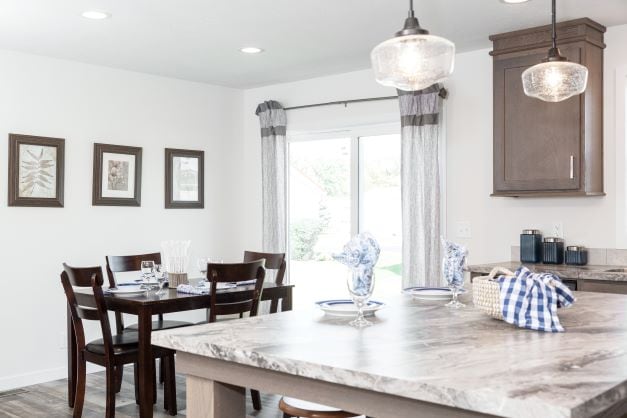 Building Photo - 1126 Stoneridge Ct