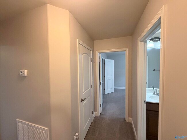 Building Photo - 711 River Landing Blvd SW