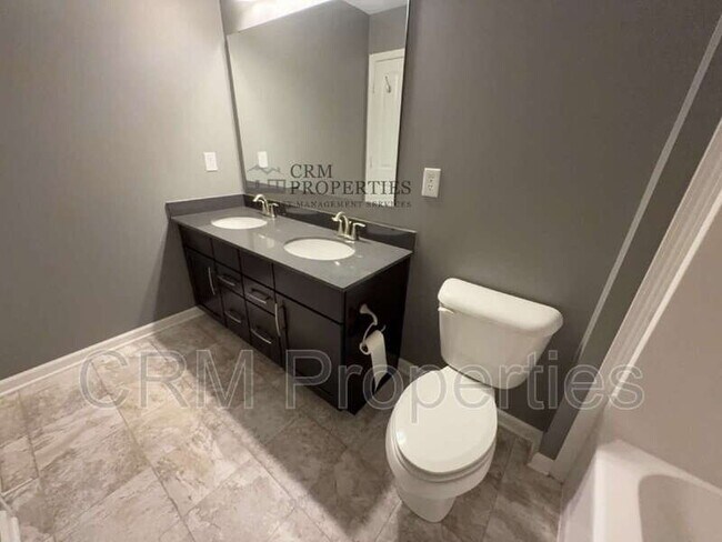 Building Photo - 15538 Garrano Ln