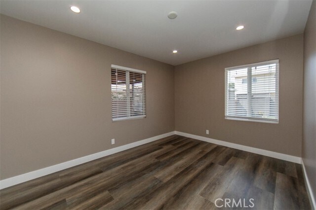 Building Photo - 2015 W 152nd St