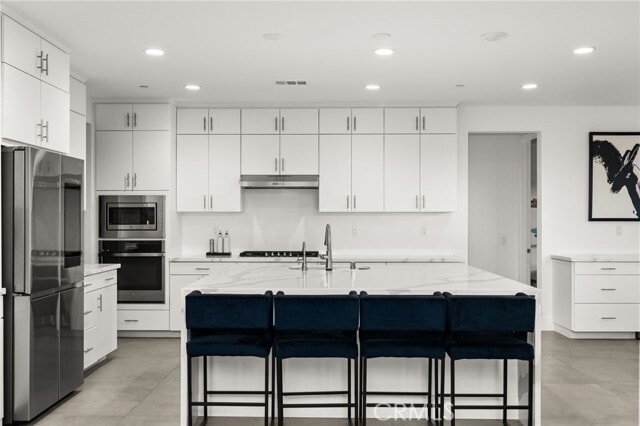 Building Photo - 11401 W Serrano Sq