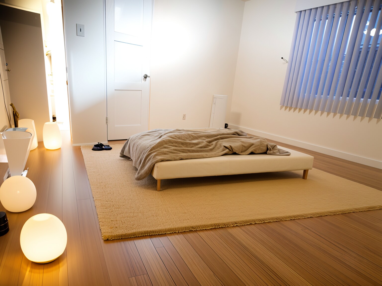 Building Photo - 1904 Lead Ave SE