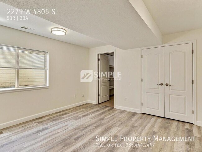 Building Photo - Newly remodeled home in Taylorsville!