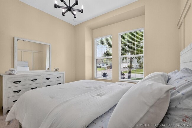 Building Photo - 15660 Goldfinch Cir