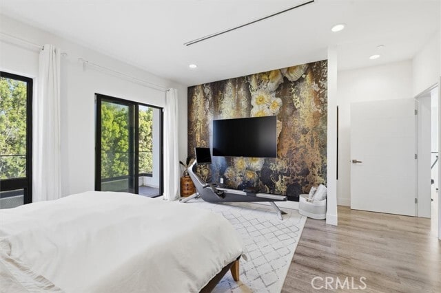 Building Photo - 5487 Blanco Way