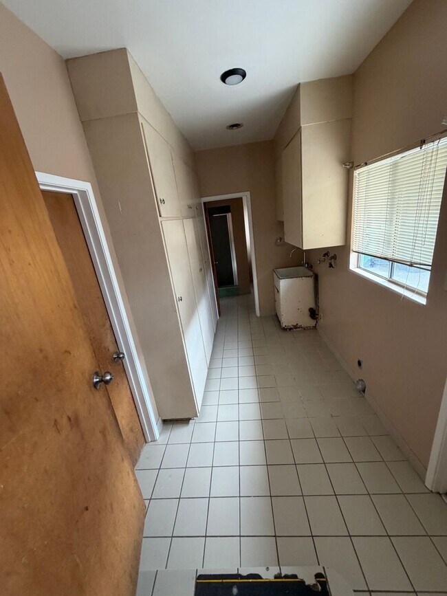 Building Photo - 3-Bedroom, 2-Bathroom Home for Rent – Move-In Ready!