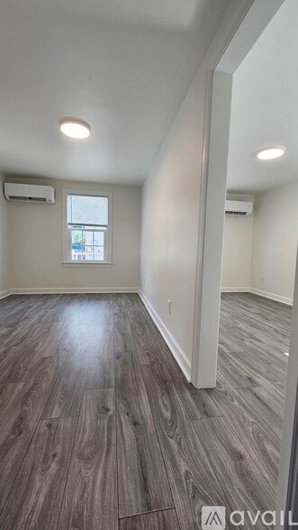 Building Photo - 115 John St