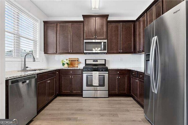 Building Photo - 4688 Beacon Ridge Ln