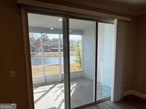 Building Photo - 226 Edgewater Dr