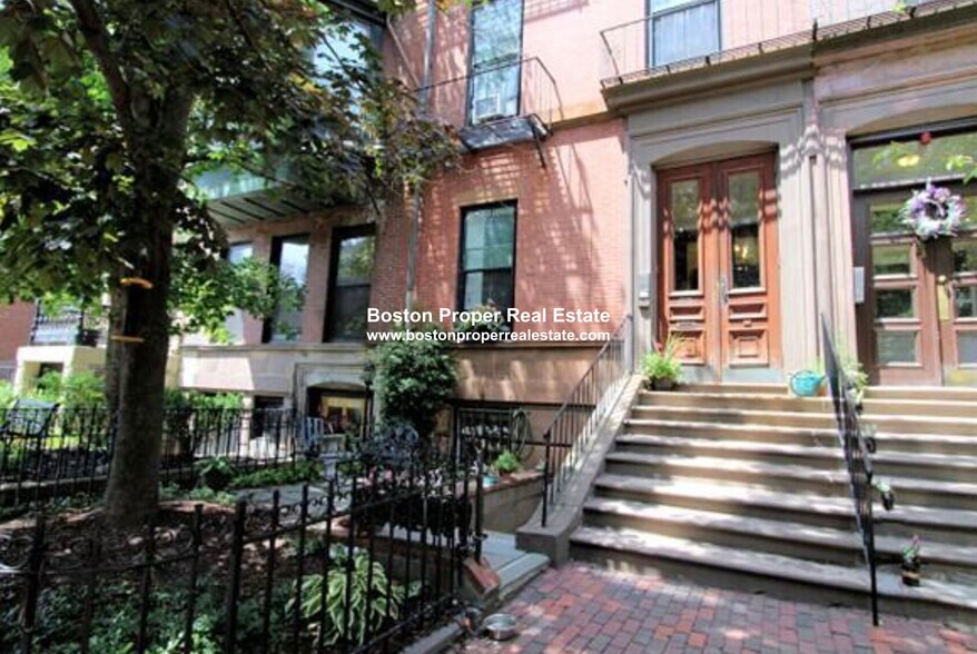 Building Photo - 85 Marlborough St