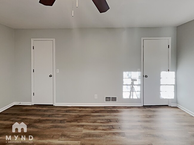Building Photo - 1191 Timbercrest Dr