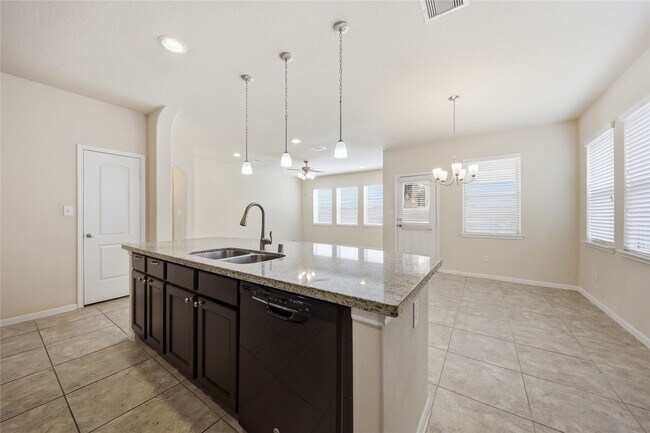 Building Photo - 24014 Via Viale Dr