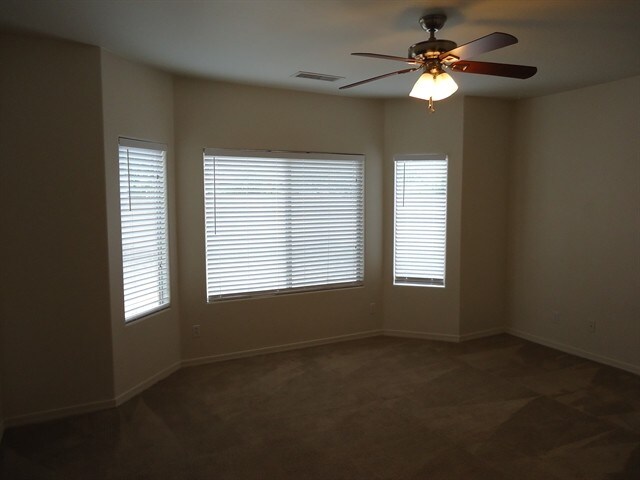 Building Photo - 18641 W Mission Ln