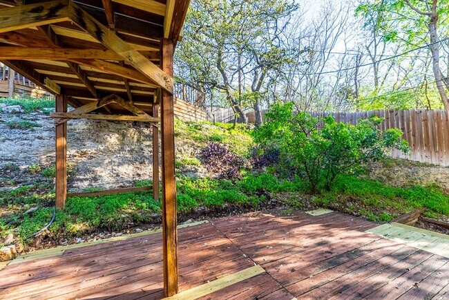 Building Photo - Scenic Brook West Sanctuary: Well-Maintained Home with Expansive Backyard