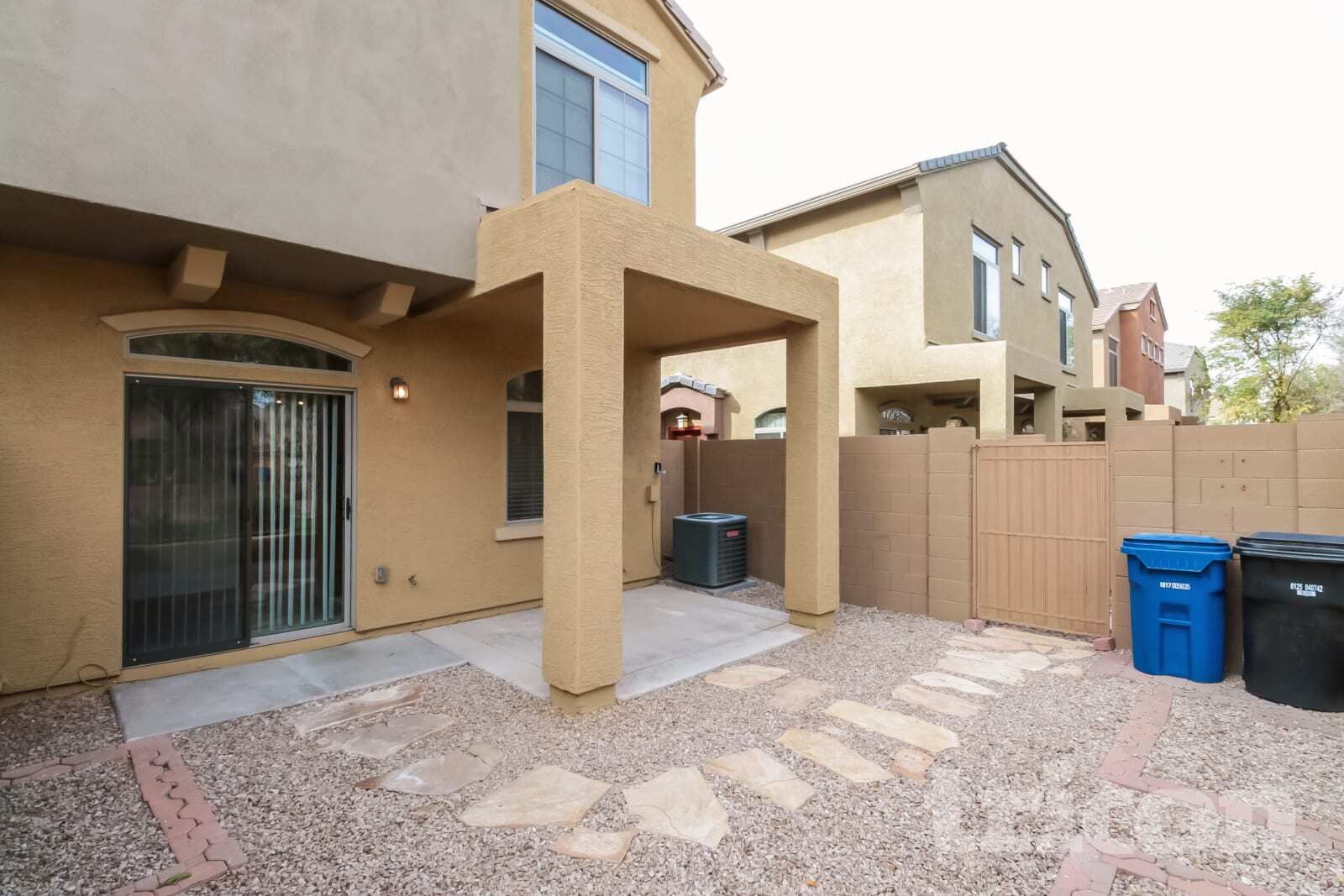 Building Photo - 1350 S Greenfield Rd