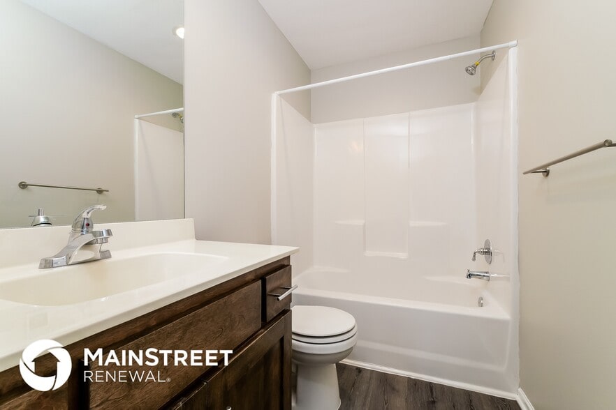 Building Photo - 418 Timbercreek Dr