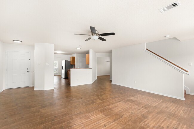 Building Photo - 4818 Fair Oak Dale Ln
