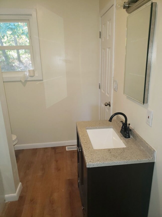 Building Photo - 1297 FRYE'S GROVE Ln