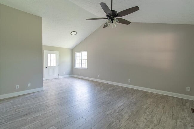 Building Photo - 270 Irwin Mill Rd SE